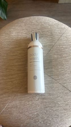 Sjolie tanning body wash