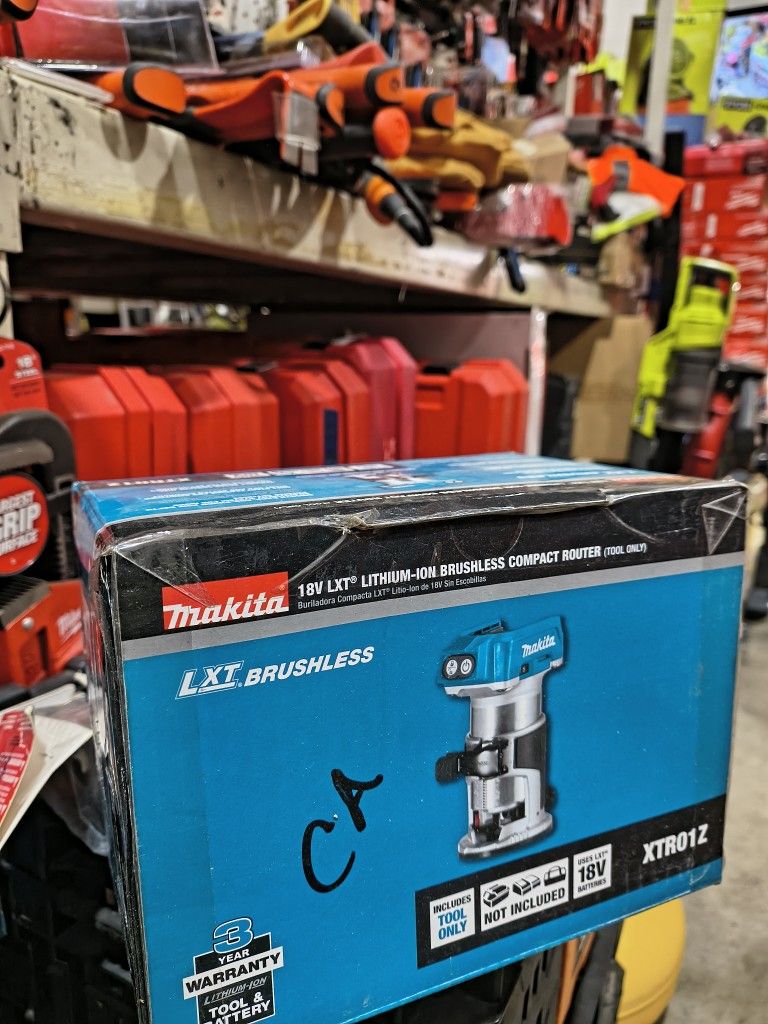 MAKITA 18V COMPACT ROUTER BRUSHLESS $185