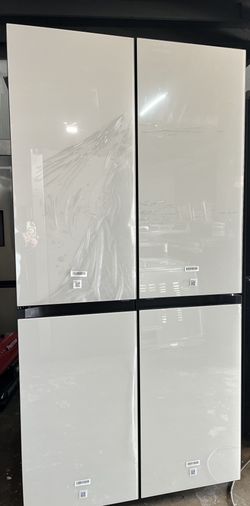 Samsung - Bespoke 23 cu. ft. Counter Depth 4-Door French Door Refrigerator with AI Hybrid Cooling