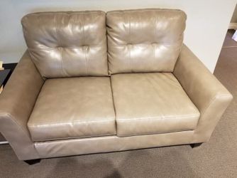 2 seat Premium Leather Couch sofa