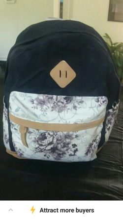 Teen back pack slightly used