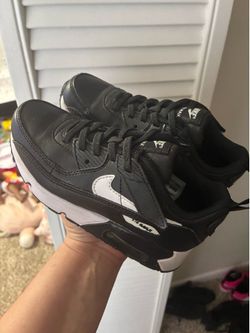 Girls shoes