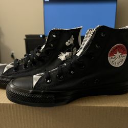 Pokémon 25th Anniversary Converse Kanto Region 