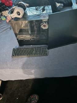 Custom Gaming PC Desktop Tower with AMD Radeon