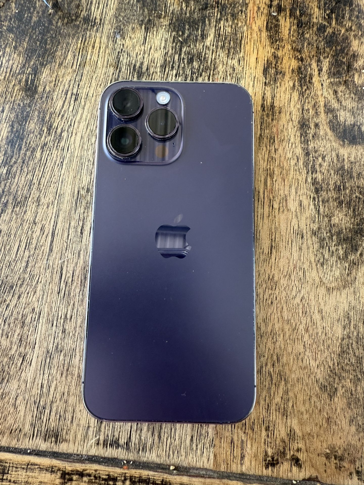 iPhone 14 Pro Max