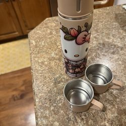 New Hello Kitty Travel Thermos With Mugs Shipping Available 