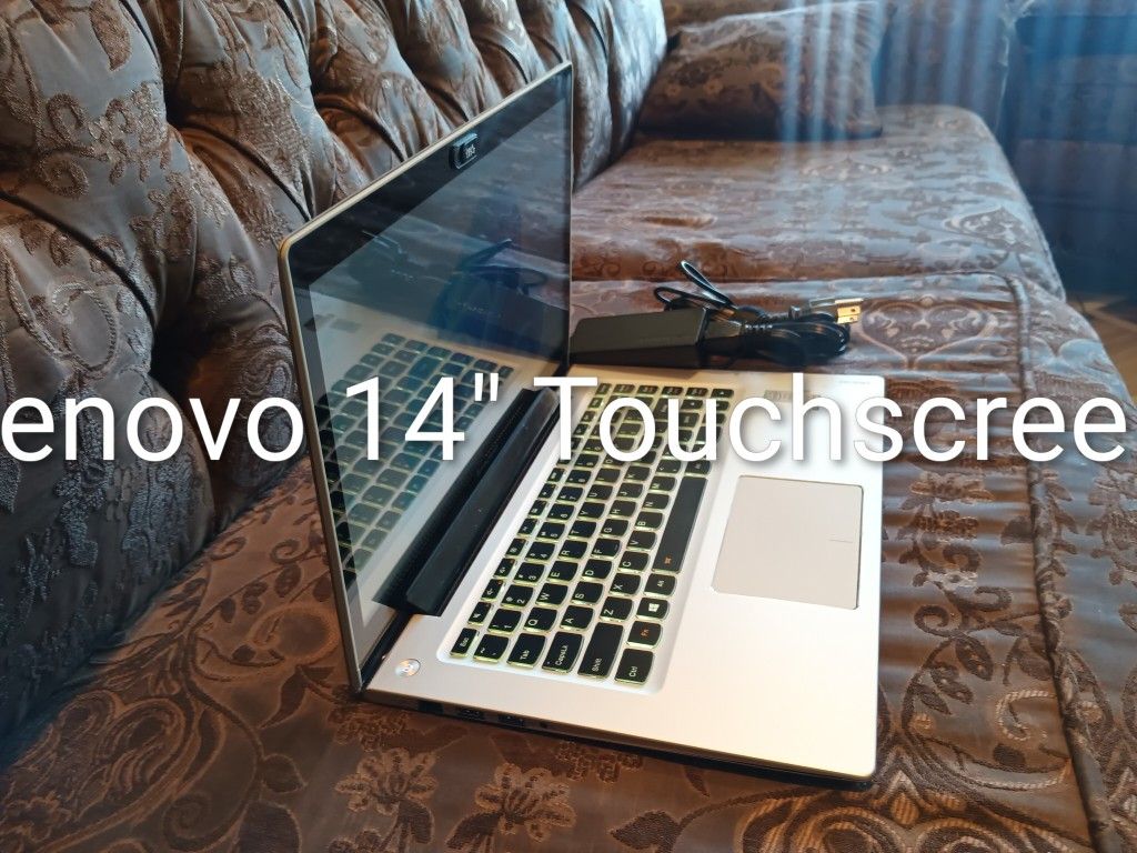 Touchscreen Laptop Lenovo IdeaPad U530-core i5-8gb Ram-128gb HD SSD Solid-Go-od For Stud-ents.