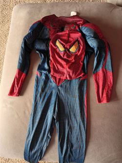 Spider man costume