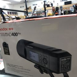 Godox AD400 Pro