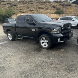 RAM 1500 Hemi 5.7L
