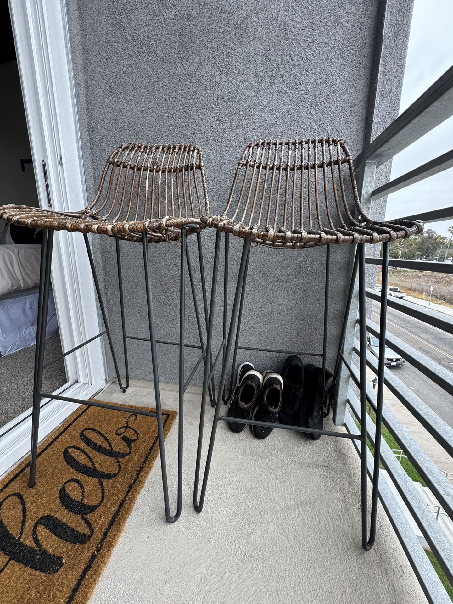 Bar Stools - Outdoor-metal Legs