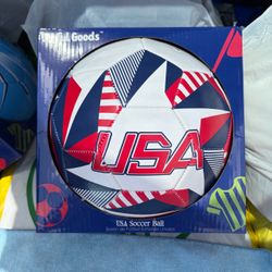 USA 2026 Soccer Ball & USA Soccer ball Cap