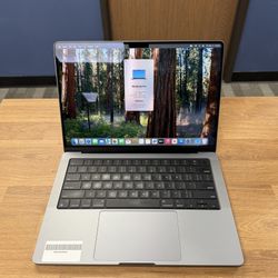14" MacBook Pro M1 Pro 8 Core*500GB SSD*16GB RAM