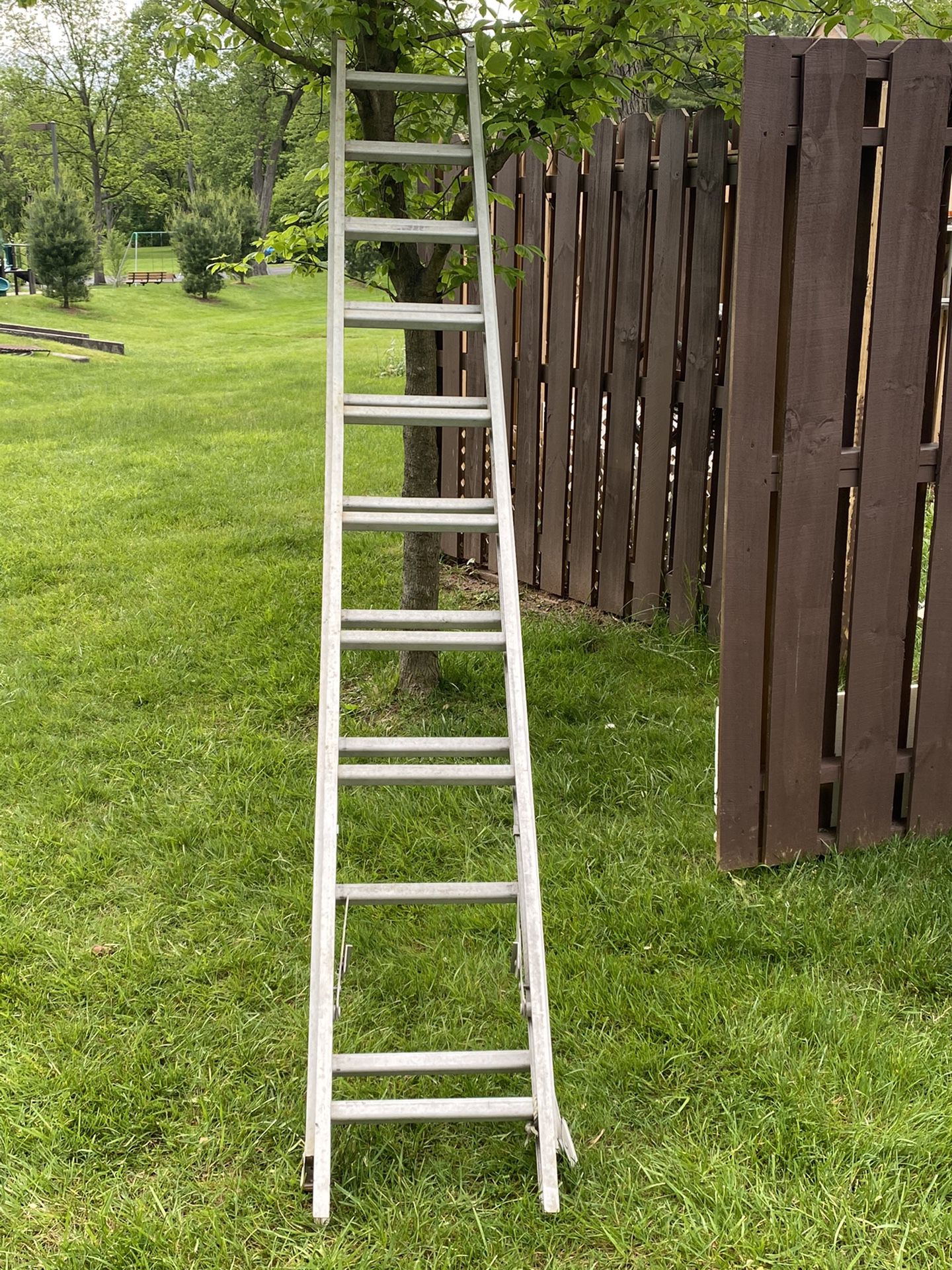 20 ft aluminum ladder