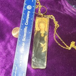 Trendy Acrylic Pendant