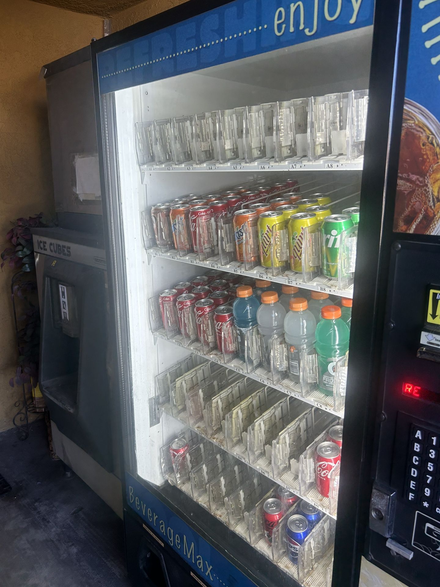 Beverage Vending Machine  + Location 