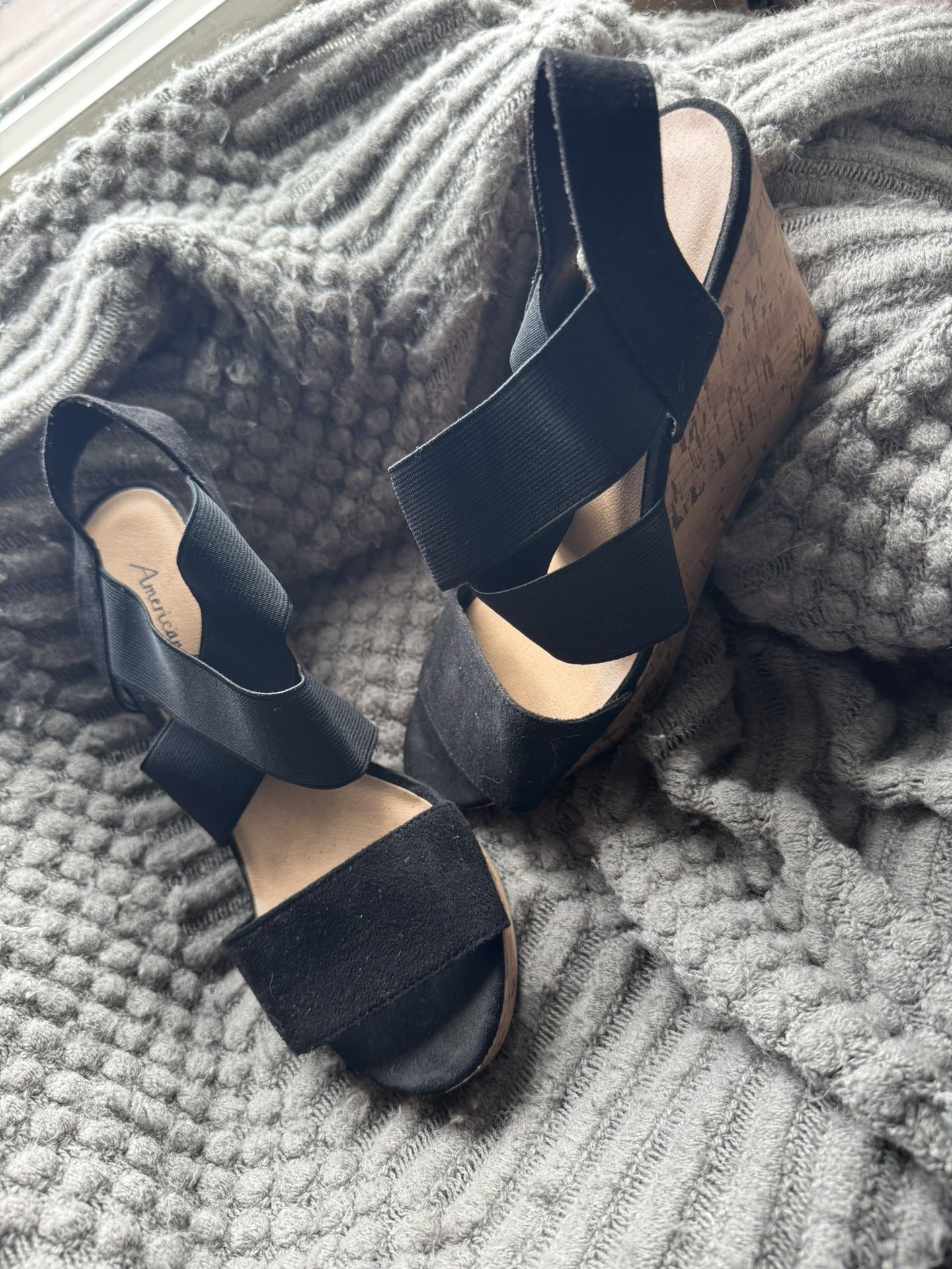 Black Wedges Heels Size 8