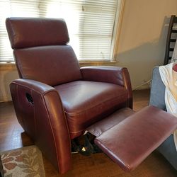 Leather Recliner With Push Back Foot Rest