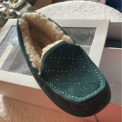 UGG ORIGINAL NEW