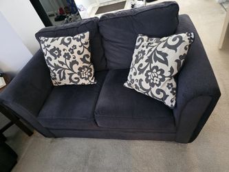 Moving Out And Selling Stuff