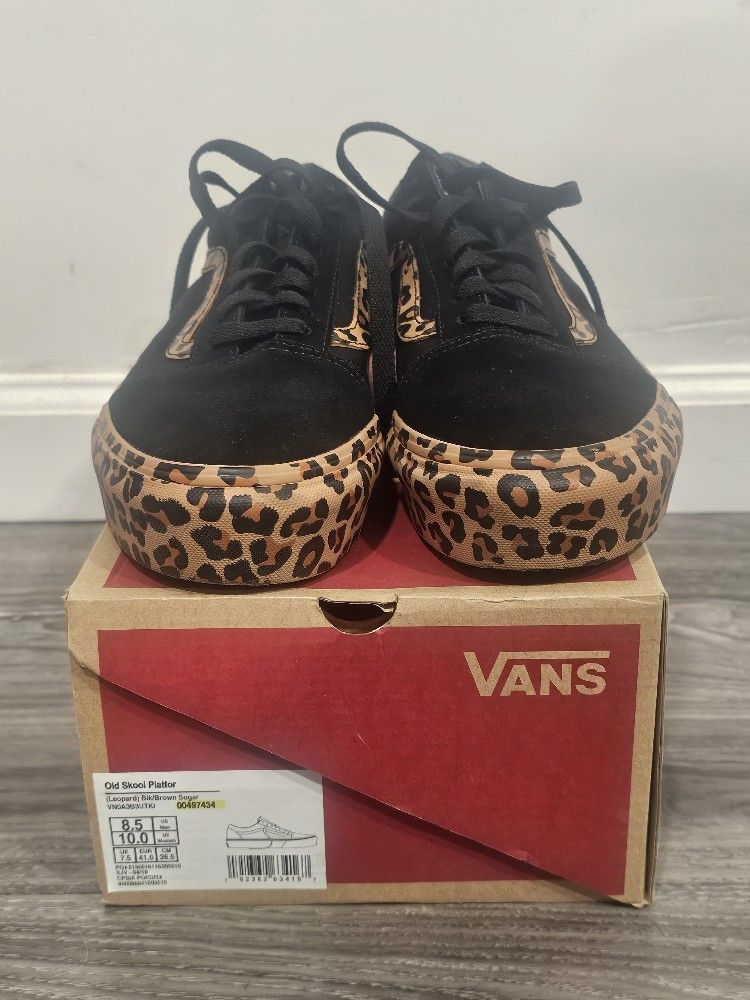 Vans Womens Leopard Print Sneakers