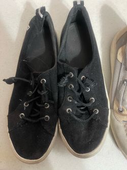 Sperry tennis shoes