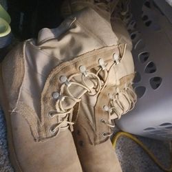 Military Issued Suede  Combat.  Jungle Boots 