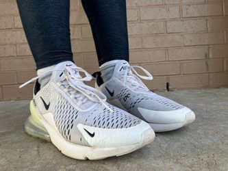Nike Air Max 270 White Running Shoes Size 8.5