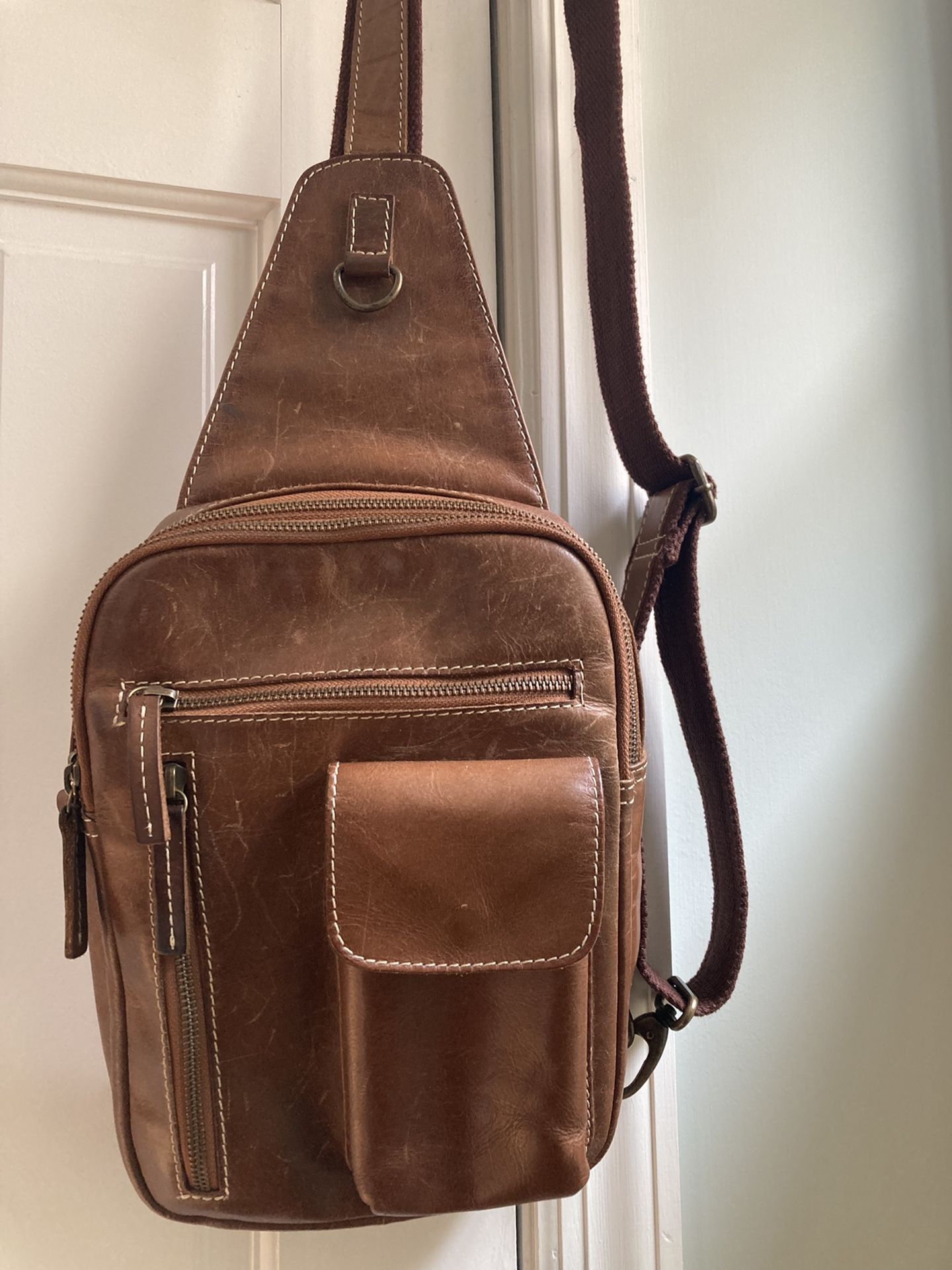 Wilson’s Vintage Sling Bag /Chest Pack
