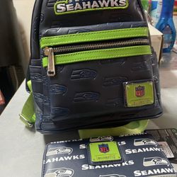 Lougefly Seahawks backpack and wallet
