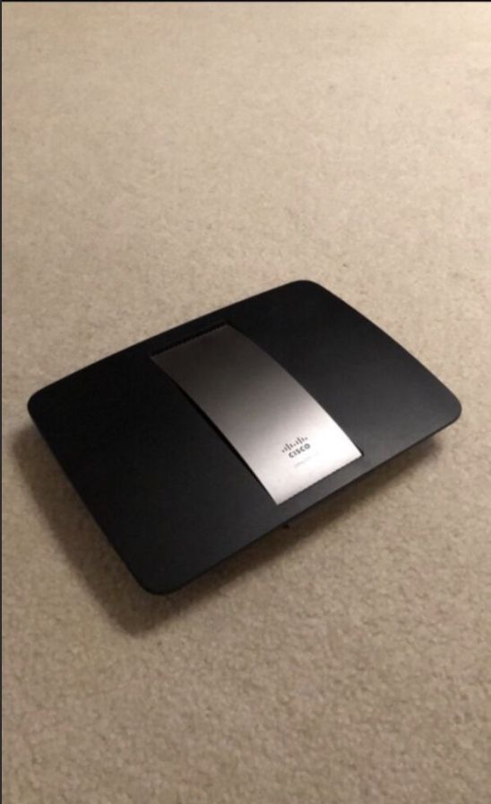 WiFi Router - Linksys EA6500