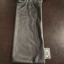 Oakley Microfiber Sunglass/eyeglass Bag