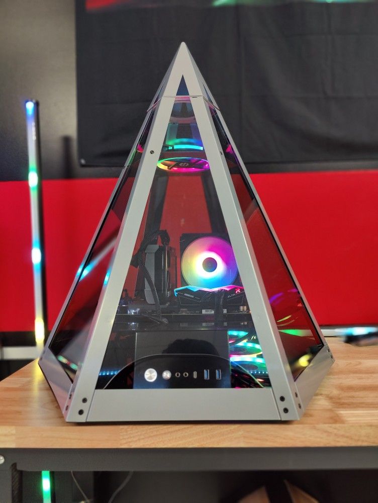 The New Pyramid PC Build **Finacing Options Available**