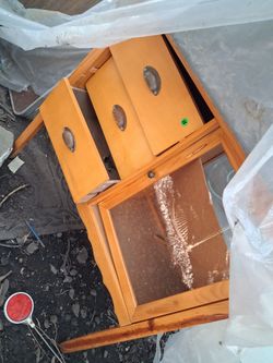 3 drawer desk