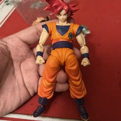 S.H Figuarts Goku (Son Super Sayian)
