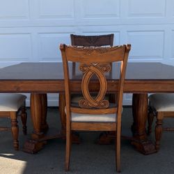 Solid Oak Table (100$) Free Delivery 