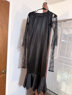 Black witch dress Halloween costume (large)