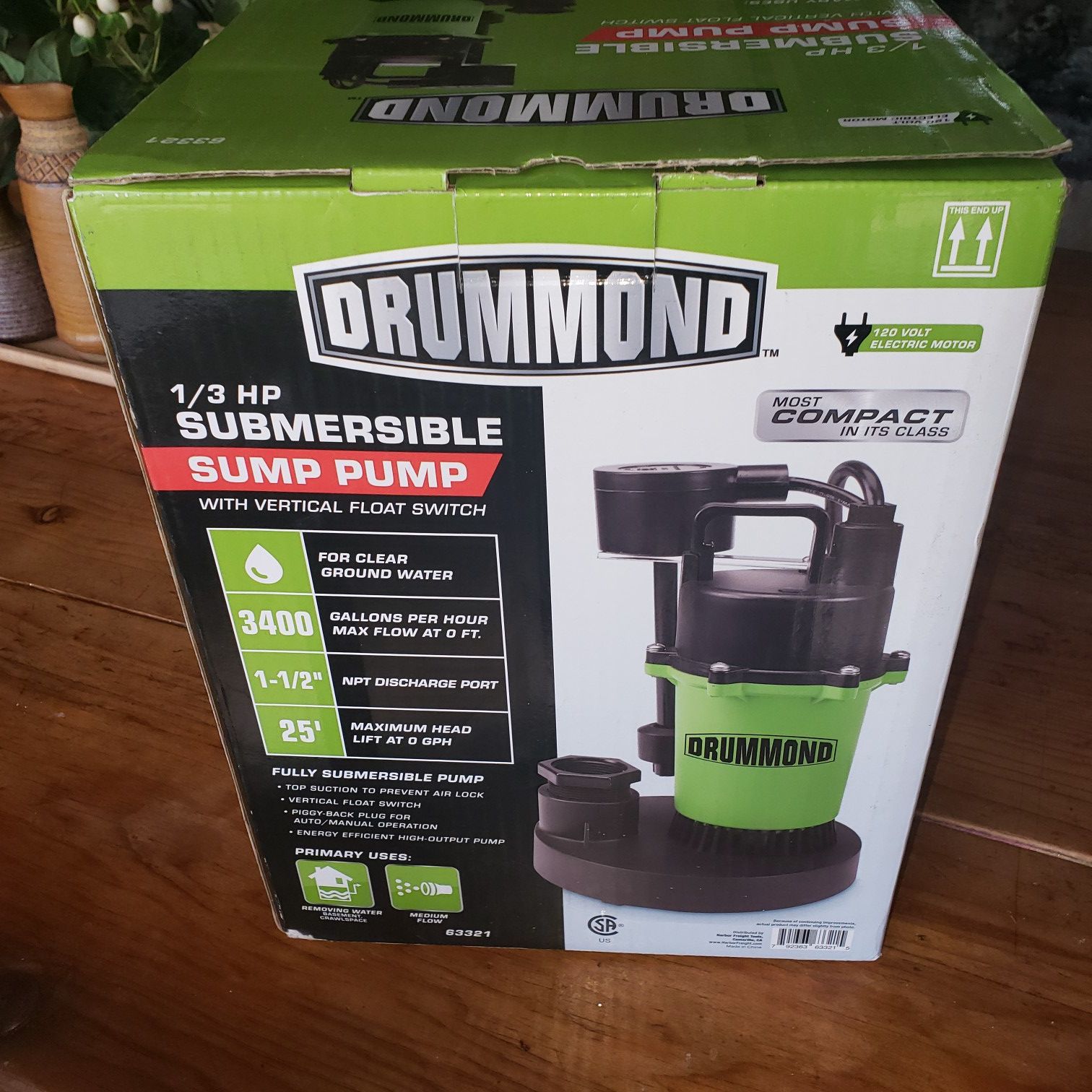 Drummond submersible sump pump with box.