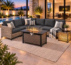 Patio furniture set with Fire pit 🔥
