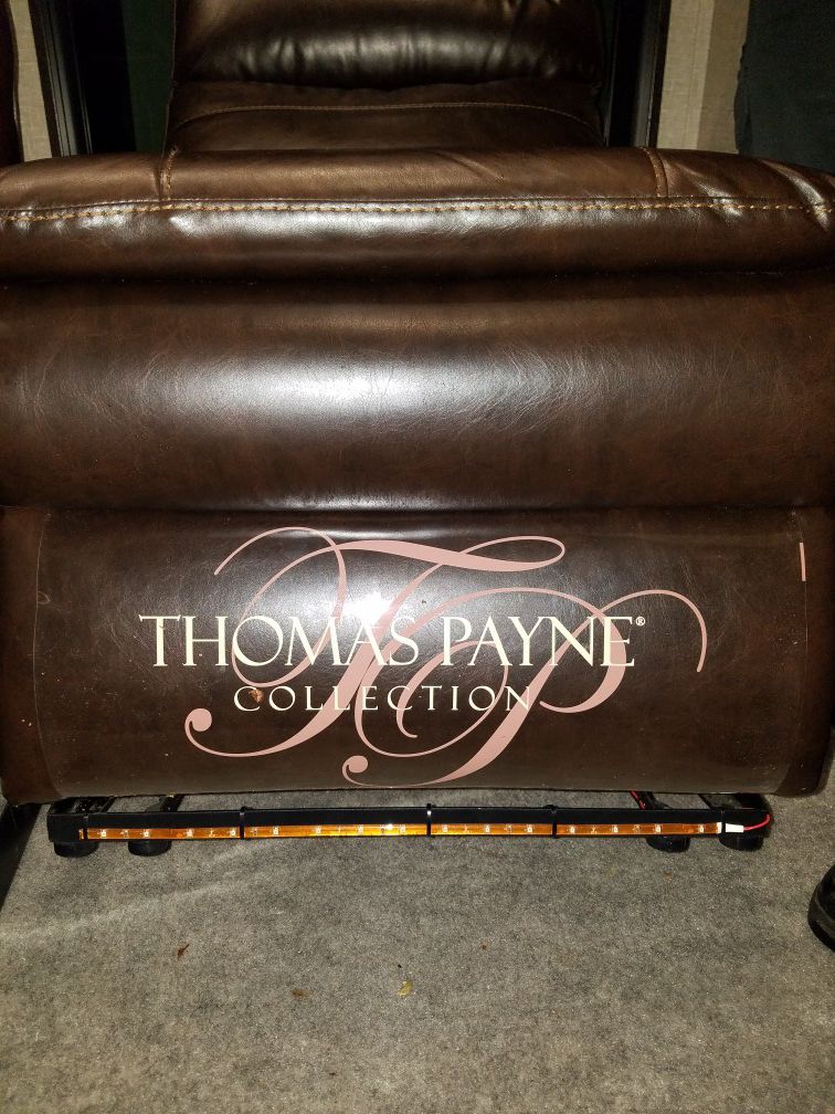 Thomas Payne RV Reclining Couch
