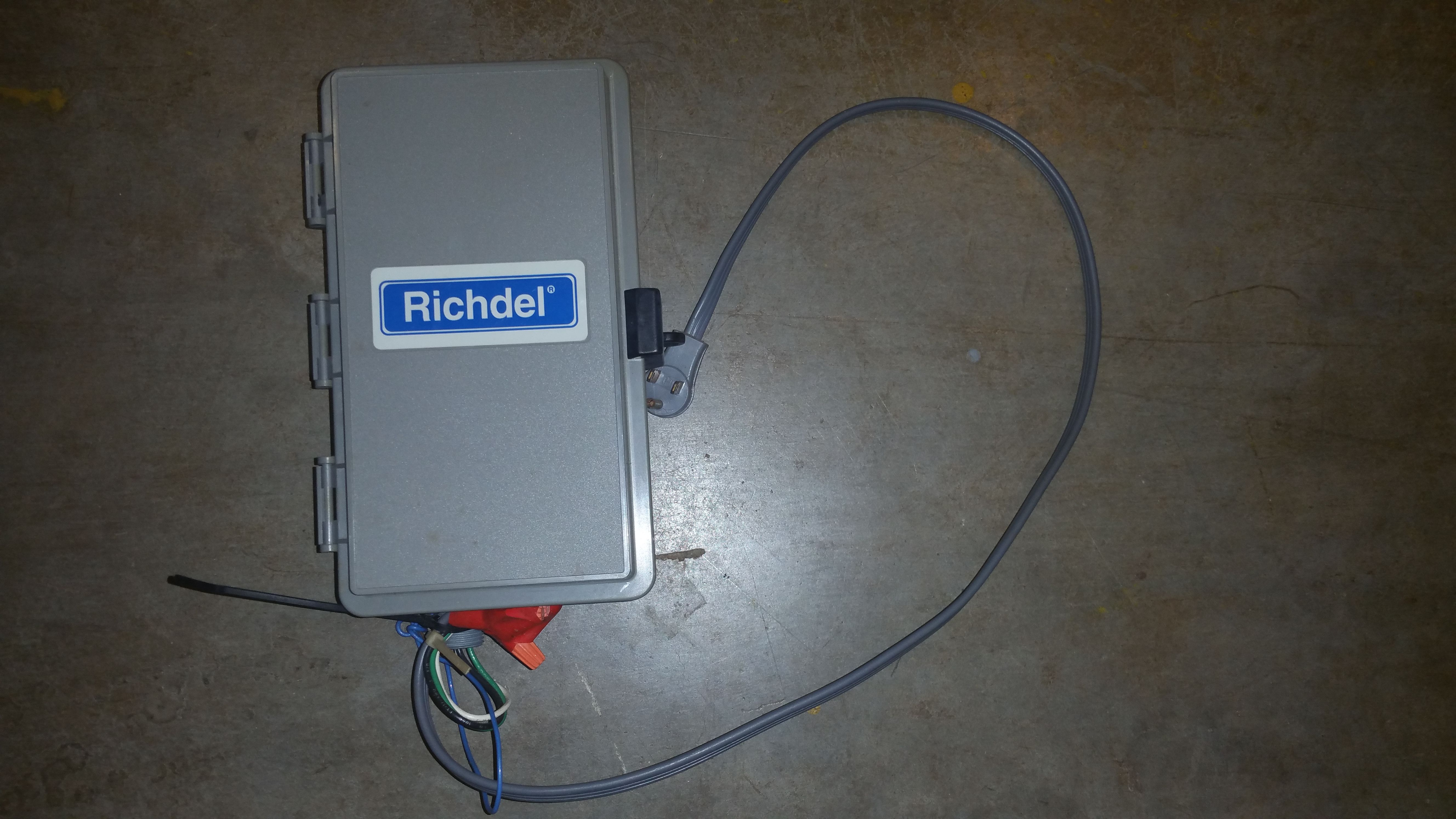 Pre-Owned Richdel Hardie Irrigation Sprinkler Control