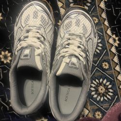 Bottega Venetta orbit sneaker size45