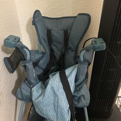 Travel High Chair w/ Sunshade – Like New