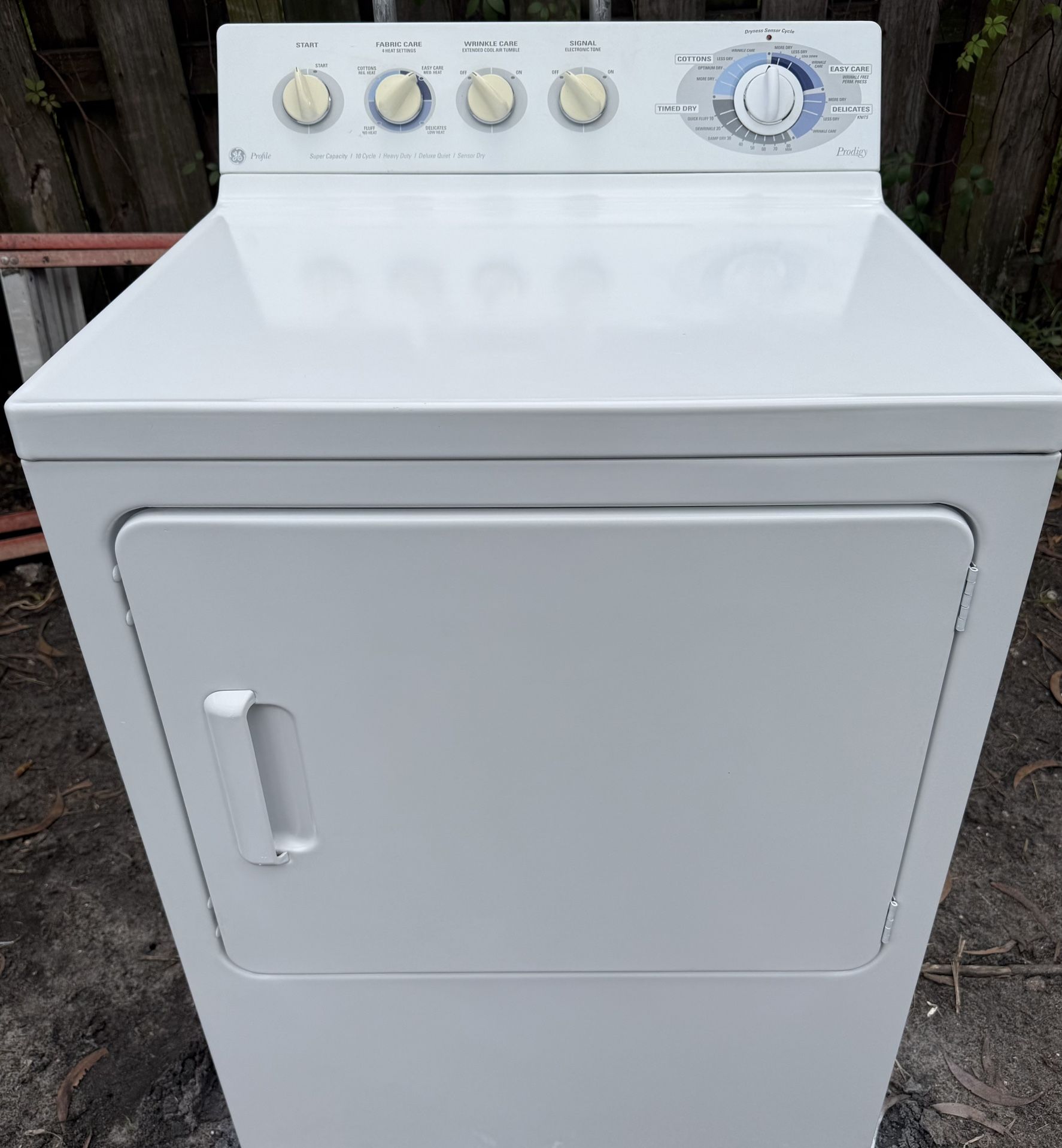 G&E Dryer Machine/ Secadora G&E/ Delivery Available/ Entrega Dispónible