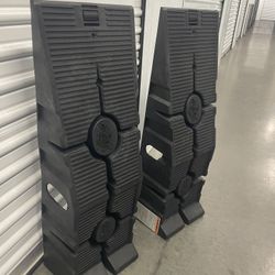 Rhino Ramps Like New 