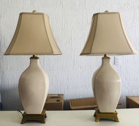 Cream / Gold Lamps 