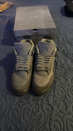 Air Jordan 4 Retro SE Size 9.5