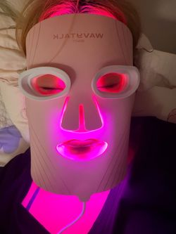 NEW Sealed WAVYTALK LED Light Therapy Face Mask | Red, Blue & Yellow Light