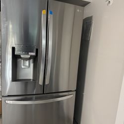 LG refrigerator 