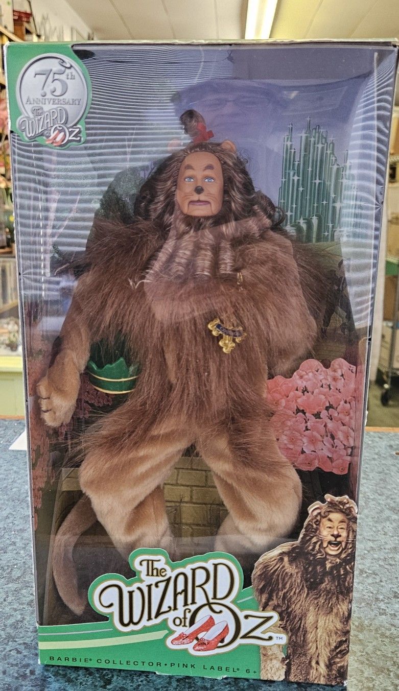 New COWARDLY LION, 75th Anniversary Wizard of Oz Doll